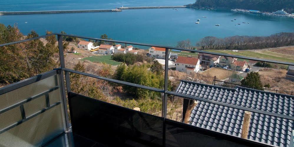 Aria Pension Hotel Namhae Exterior foto